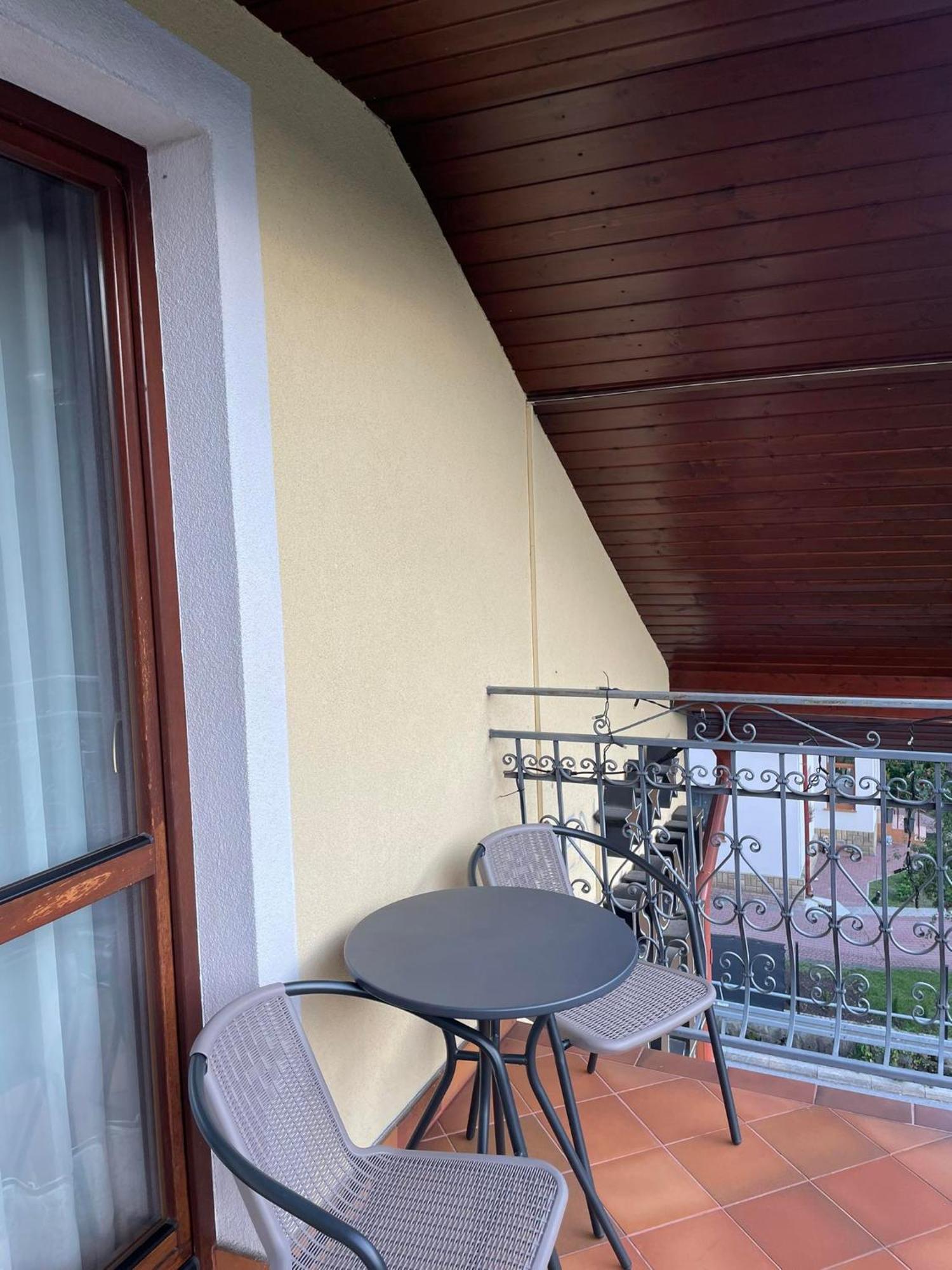 Pensjonat Szach Krynica Zdroj Exterior foto